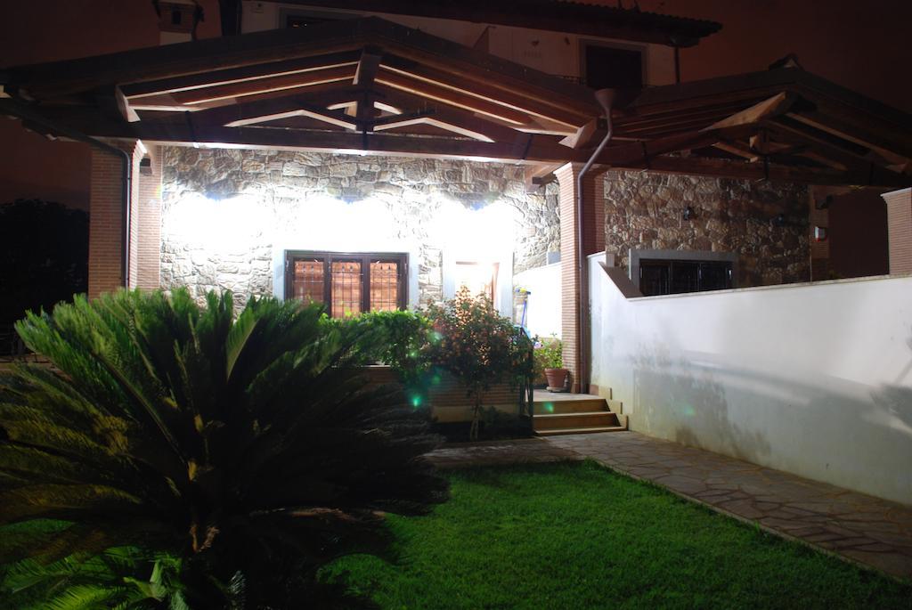 Villa Cecilia Фьюмичино Экстерьер фото